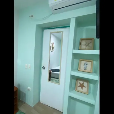 4cr-1m 4 Bedroom House In Getsemani With Air Conditioning And Wifi