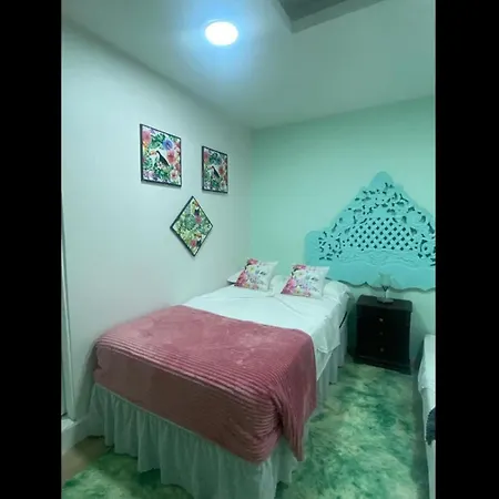4cr-1m 4 Bedroom House In Getsemani With Air Conditioning And Wifi Сasa de vacaciones