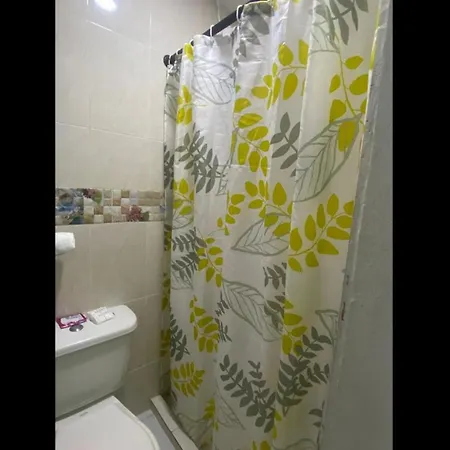4cr-1m 4 Bedroom House In Getsemani With Air Conditioning And Wifi